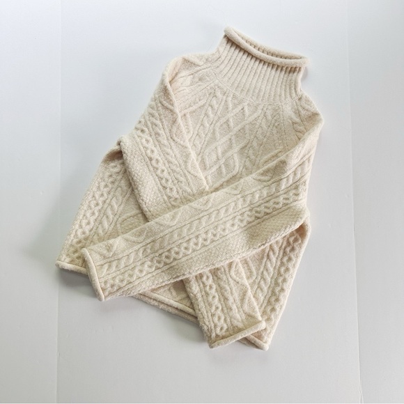 J.Crew Cable Knit Chunky Sweater Beige - Picture 2 of 6